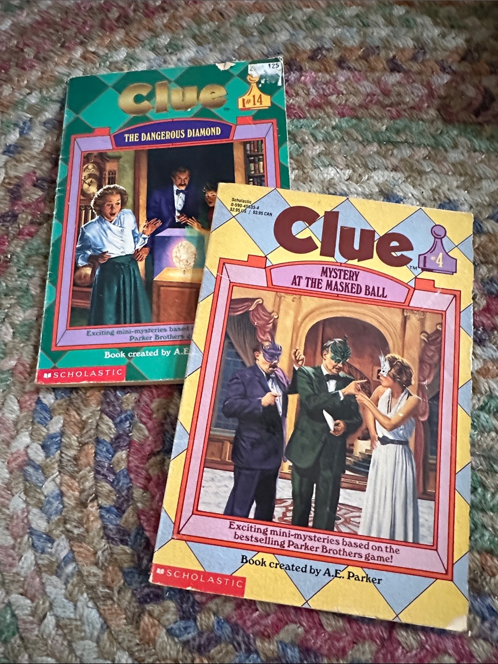 Vintage Clue Books Lot #4 & #14 Scholastic 1993 1996 Mystery Paperback